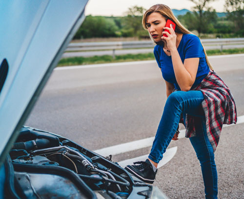 Customer on smartphone on IVR customer care